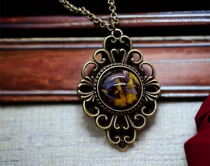 Pendant made with flowers.Memorial Beads. Wedding Flowers. Jewelry made with Funeral flowers.Made with real flowers.