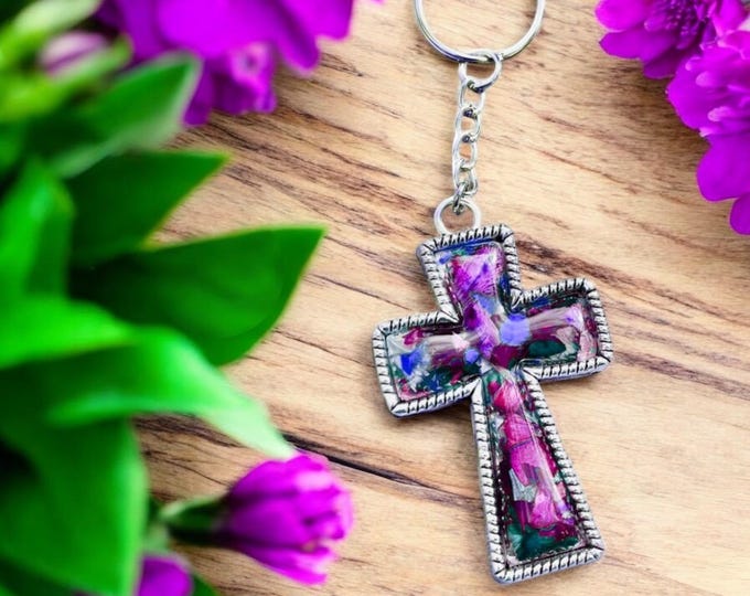 Flower petal cross keychain. Memorial Jewelry,  Cross Ornament. Memorial Beads. Wedding Flowers. Funeral Flowers. Made with real flowers
