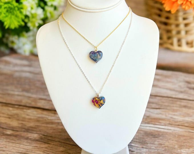 Memorial Beads.  Memorial Jewelry, Wedding Flowers. Jewelry made from Funeral Flowers. Made with real flowers