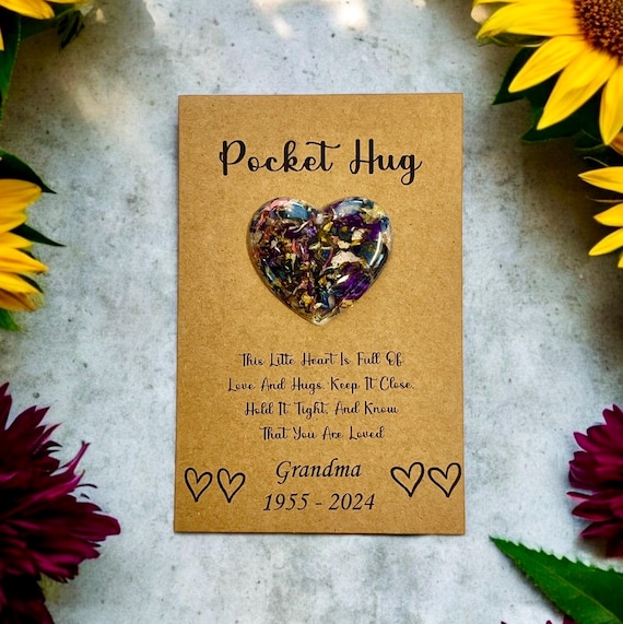 Memorial Flower Pocket Hug Bead, Keepsake with Wedding Funeral Flowers