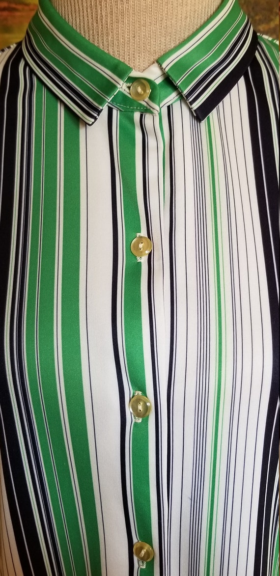 Vintage Women's Long Sleeve Green Striped Button … - image 2