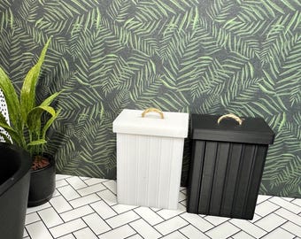Grauer Mini-Aufbewahrungskorb – 1:12 Puppenhaus Wäschekorb – Kunststoff – Badezimmerzubehör Für Puppenhäuser Grauer Mini-Aufbewahrungskorb – 1:12 Puppenhaus Wäschekorb – Kunststoff – Badezimmerzubehör Für Puppenhäuser