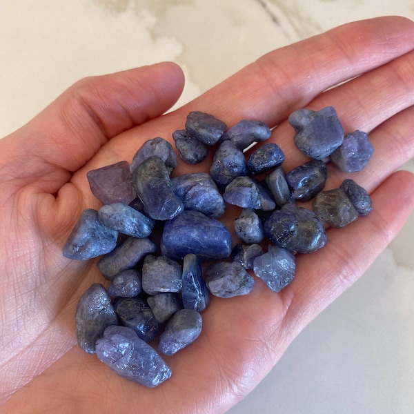 Beautiful Tanzanite Rough