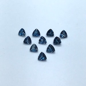 London Blue Topaz Trillion Cut Faceted AAA Quality Natural Loose Gemstone For All Type Jewelry Calibrated Size 3,4,5,6,7,8,9,10,11,12mm