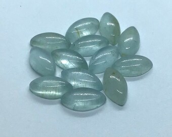 Naturalny kamień szlachetny w kształcie kaboszonu akwamaryn markiza do wyrobu biżuterii (4x8-15 x 30 mm)