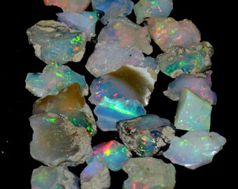 2.95 Carat Ethiopian Fire Opal Rough Gemstone Opal Raw Loose Gemstone Pendant Size Opal Gemstone For Making Jewelry 12x13x4 MM