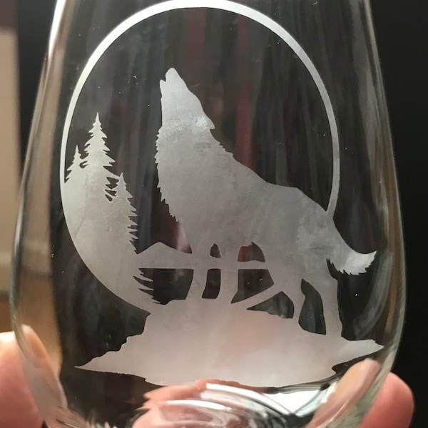 Stemless/Stemmed Wine Glass - Howling Wolf