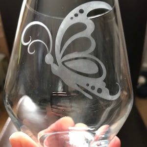 Stemless/Stemmed Wine Glass - Butterfly - Personalised