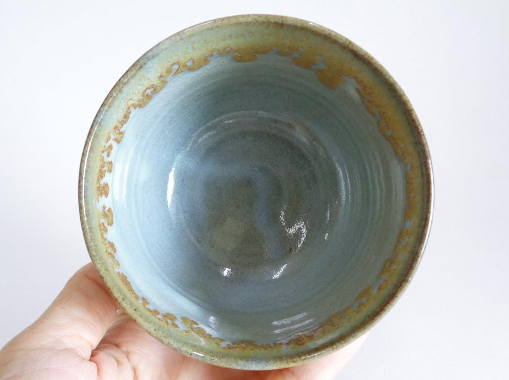 高取茶碗 日本製 高取焼 高品質炻器 精巧な芸術陶器 抹茶茶碗 底に刻印