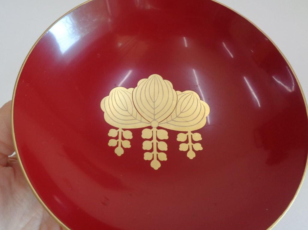 Large Sakazuki Hand Made Wooden Sake Cup With Samurai Crest