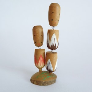 Kokeshi doll, Japanese Kokeshi doll small size, Vintage Kokeshi doll,Hand made,Hand painted #A6397