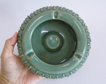 韓国陶芸品灰皿！ 韓国の灰皿 ヴィンテージ 高麗青磁 ハンドメイド 織りテクスチャ 両面