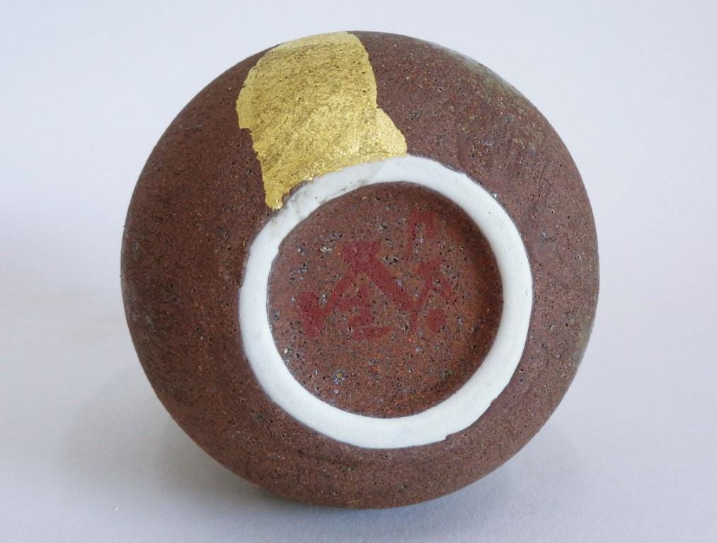 Small Vase by Takashi Kitamura Japanese Kutani Artistic Pottery