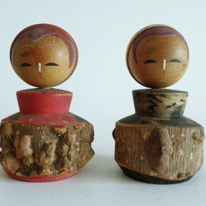 Kokeshi dolls pair,Japanese Kokeshi dolls Bubble Head,Vintage Miniature Kokeshi dolls,Hand made,Hand painted #A297