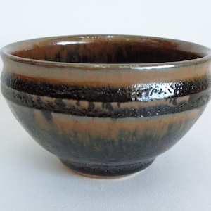 Tenmoku  Chawan, Japanese Tenmoku Iron oxide Glaze stoneware Matcha tea bowl Artistic Chawan, HAS ORIGINAL CHIP on Rim (After kiln) #A7620