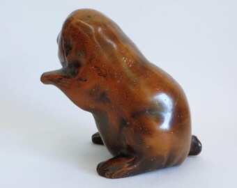 アンティーク鋳鉄製秋田犬の子犬置物、日本の古い南部鉄器工芸品手作り