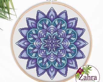 Modèle de point de croix Mandala. Tableau de point de croix mandala floral coloré. Téléchargement instantané PDF. Violet bleu doux #25