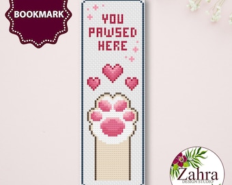 Patrón de punto de cruz para marcapáginas - You Pawsed Here - Gato (Descarga PDF)