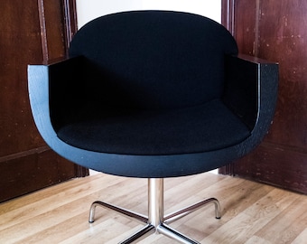 Billiani 1911, Roman Inspired, Mid Century Swivel Arm Chair