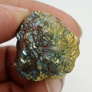 40 GM Dashing Rainbow Pyrite Crystal Cluster, Crystal, Minerals, Crystal, Size 31*26*23 mm Natural Rainbow Multi Shades Pyrite Crystal