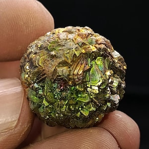 18.5 GM Dashing Natural Rainbow Pyrite Crystal Cluster, Minerals, Crystal, Size 22*21*16 mm Natural Rainbow Multi Shades Pyrite Crystal