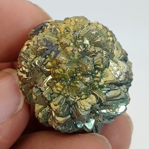 40 GM Phenomenal Rainbow Pyrite Crystal Cluster, Crystal, Minerals, Crystal, Size 27*26*23 mm Natural Rainbow Multi Shades Pyrite Crystal