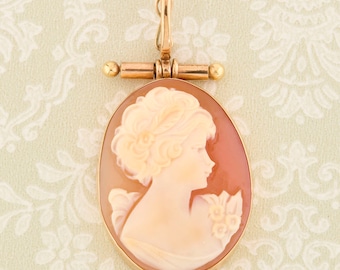 9ct Gold Cameo Pendant with Bar
