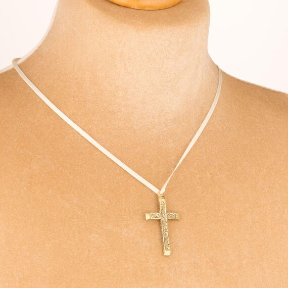 Second Hand 9ct Gold Scrollwork Cross Pendant |  … - image 2