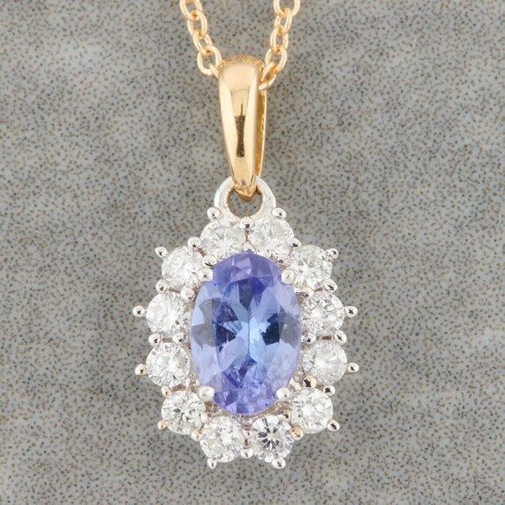 Second hand diamond pendant sale