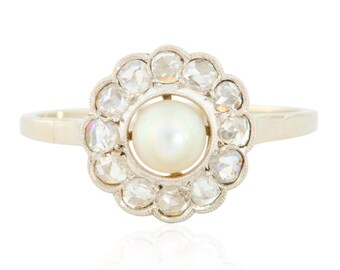 Vintage 18ct White Gold Pearl and Diamond Cluster Ring