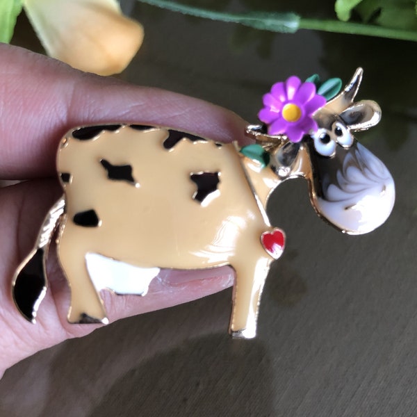 Broche ou pendentif vache, broche vache jaune, bijoux vache, bijoux vache, cadeau vache, broche animal, broche émail