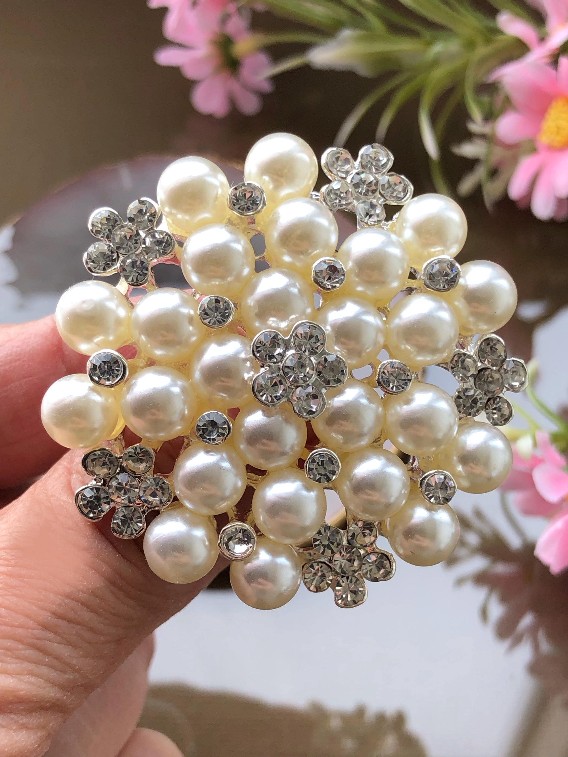 Large Gold Brooch - Etsy