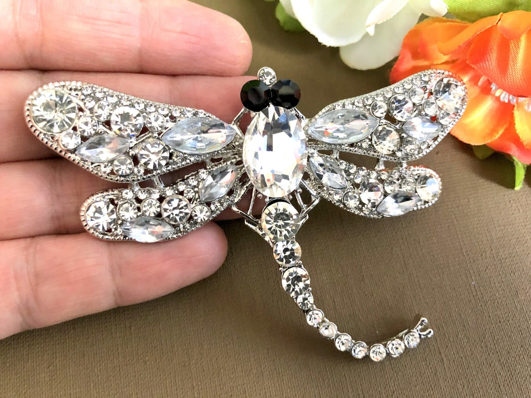Broche Fleur De Lys Cristal Autrichien Élégant Épingle à Revers Pour Robe Mariage Pull Cadeau Femme Noël Anniversaire Fête Des Mères Accessoire Mode Cz Bordé Bijou De Fête Chic (Violet