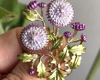 Small floral enamel brooch pin