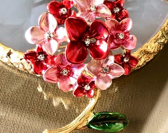 Enamel Hydrangea Flower Brooch: Rhinestone Botanical Accessory