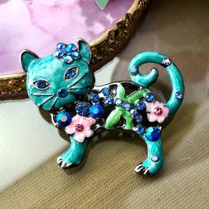 Katzen Brosche, Katzen Brosche, Katzen Pin, Katze Geschenk, Katzen Schmuck, Katzen Schmuck, Katzen Accessoire, Emaille Strass Katzen Brosche