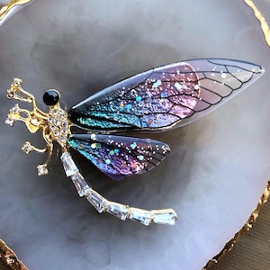 Butterfly Brooch Pin, Delicate Butterfly Jewellery, Nature Inspired Butterfly Jewellery for Her, Wildlife Insect Jewelry Gift