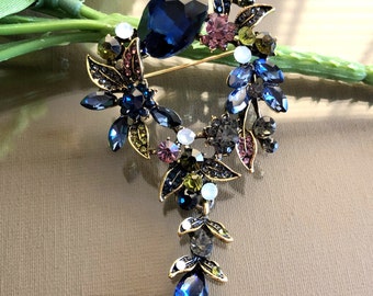 Large crystal rhinestone floral brooch pin or pendant, Vintage style jewelry, Gifts for her