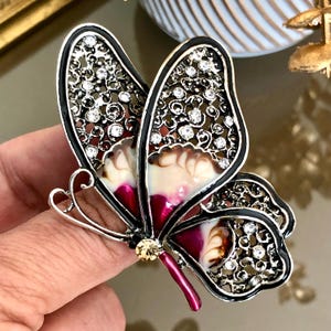 Large Butterfly Brooch Pin, Beautiful Insect Brooch, Whimsical Butterfly Jewelry for Cardigan Scarf Bag, Gift Ideas