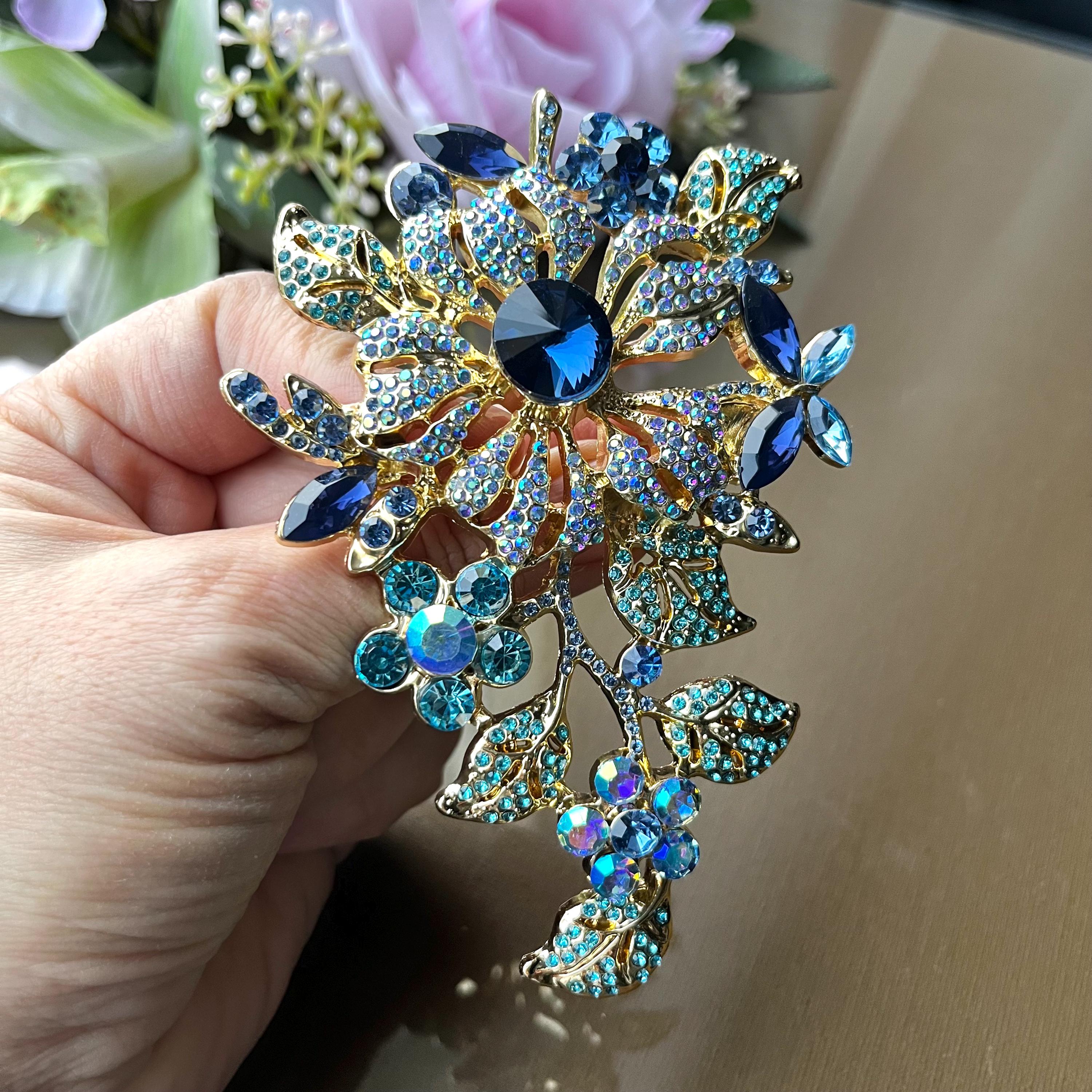 Deep Blue Rhinestone Crystal Brooch Pin - Vintage Style Flower Shape Women's Jewelry Accessory