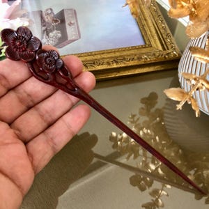Floral hair accessories for long hair, Wood carved stick, Wooden hair chopsticks, Wood carving floral accessories, Gift Ideas