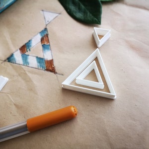 Triangle Cutter Set for Jewellery, Polimer Clay Earrings, Fondant, Concrete Earring cutter image 2