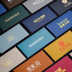 Sobres personalizados de lujo con estampado metalizado, impresión en sobres personalizados con estampado metalizado, sobres de papelería personalizados