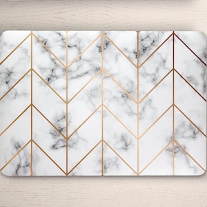Goud omrande Chevron op wit en grijs marmer UNIVERSELE laptop huid, computer huid, laptop sticker sticker, volledige dekking beschermende laptop huid
