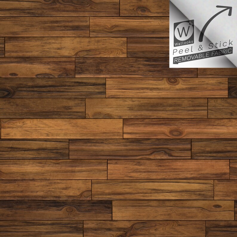 Pu&ograve; includere: Una carta da parati autoadesiva a effetto legno, con un motivo a doghe di legno marrone. La carta da parati &egrave; rimovibile e ha un retro in tessuto. Il testo "Wallooks Peel & Stick Removable Fabric" &egrave; visibile nell'angolo in alto a destra dell'immagine.