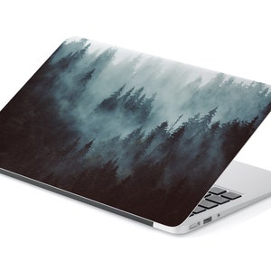 Pini su Misty Mountain Fotografia Universale per Laptop, Computer Skin, Adesivo per Laptop, Copertura Completa Protettiva per Laptop