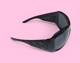 Archive Y2K Black Cannage Quilted Wraparound Shield Sunglasses 2000s McBling Cybercore