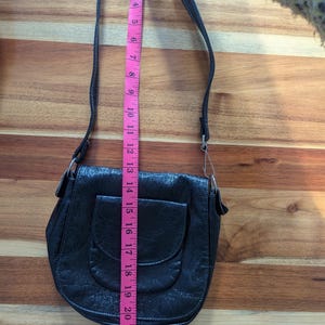Porte-monnaie en cuir breveté, Porte-monnaie noir, Fabriqué au Canada, Petit porte-monnaie, Porte-monnaie unisexe, Porte-monnaie canadien, Noir, Sac à bandoulière, Unique en son genre, Rare