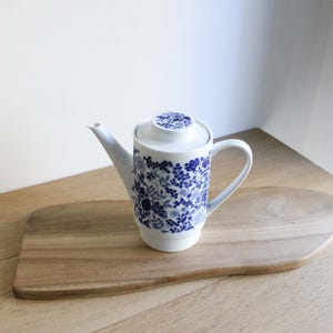 Berghoff Pieter Stockmans witte porseleinen design koffiepot | Koffiepotten | La Vitrine de Caroline