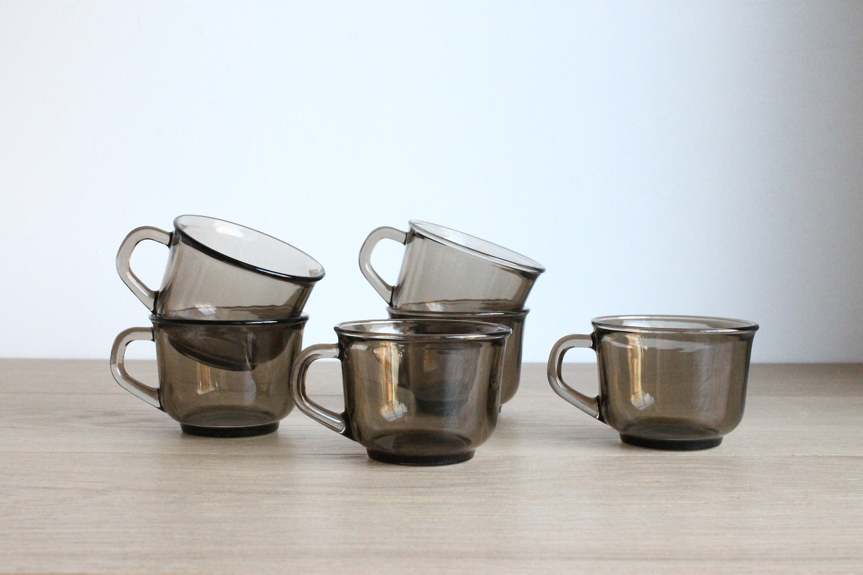 Ensemble de 6 Tasses à Expresso en Verre Fumé Brun Arcoroc Des Années 70 Français Vintage